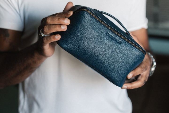 The Flat-Lay Pouch