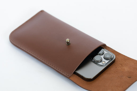 The Mobile Carrier | The Founders Crossbody | Albert Tusk Leather Goods Online