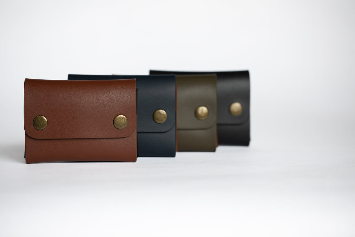The Compact Wallet - Albert Tusk