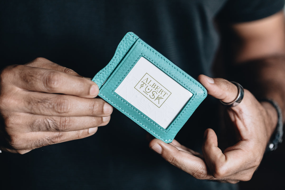 The Money-Clip Wallet - Albert Tusk