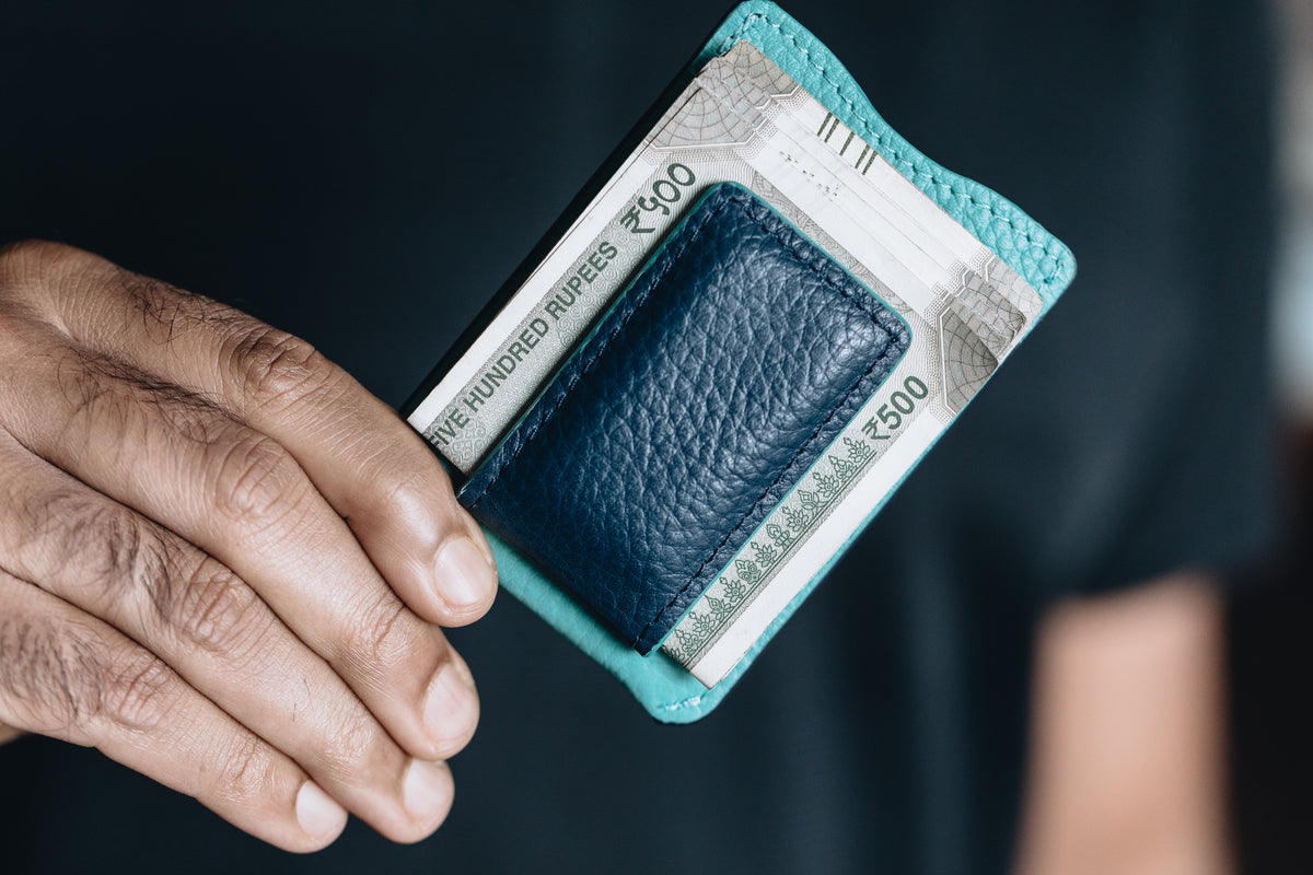 The Money-Clip Wallet - Albert Tusk