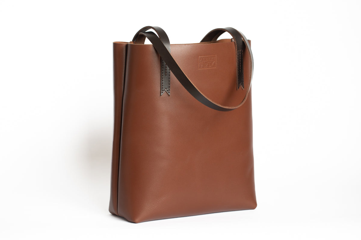 The Medium Tote - Albert Tusk