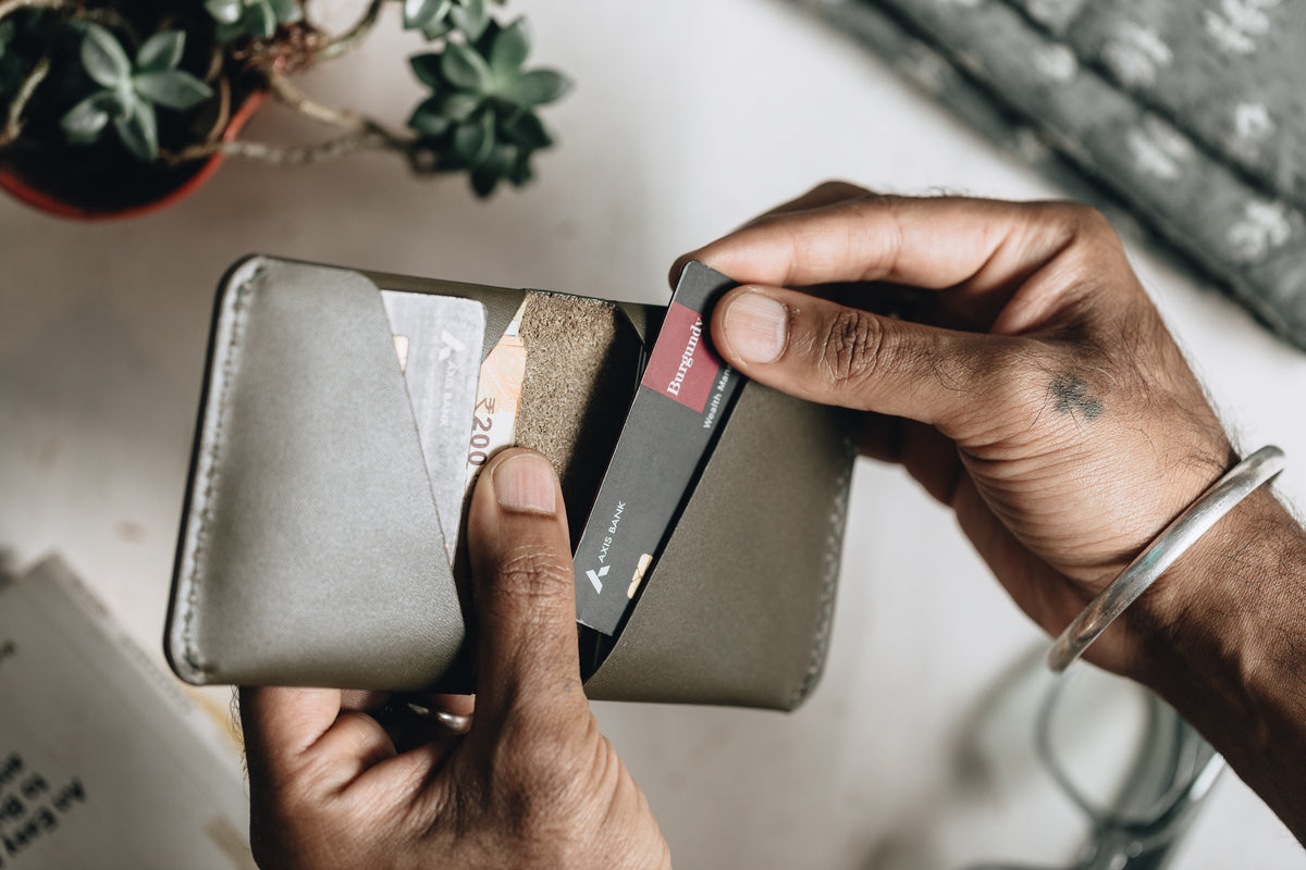 The Single-Cut Wallet - Albert Tusk