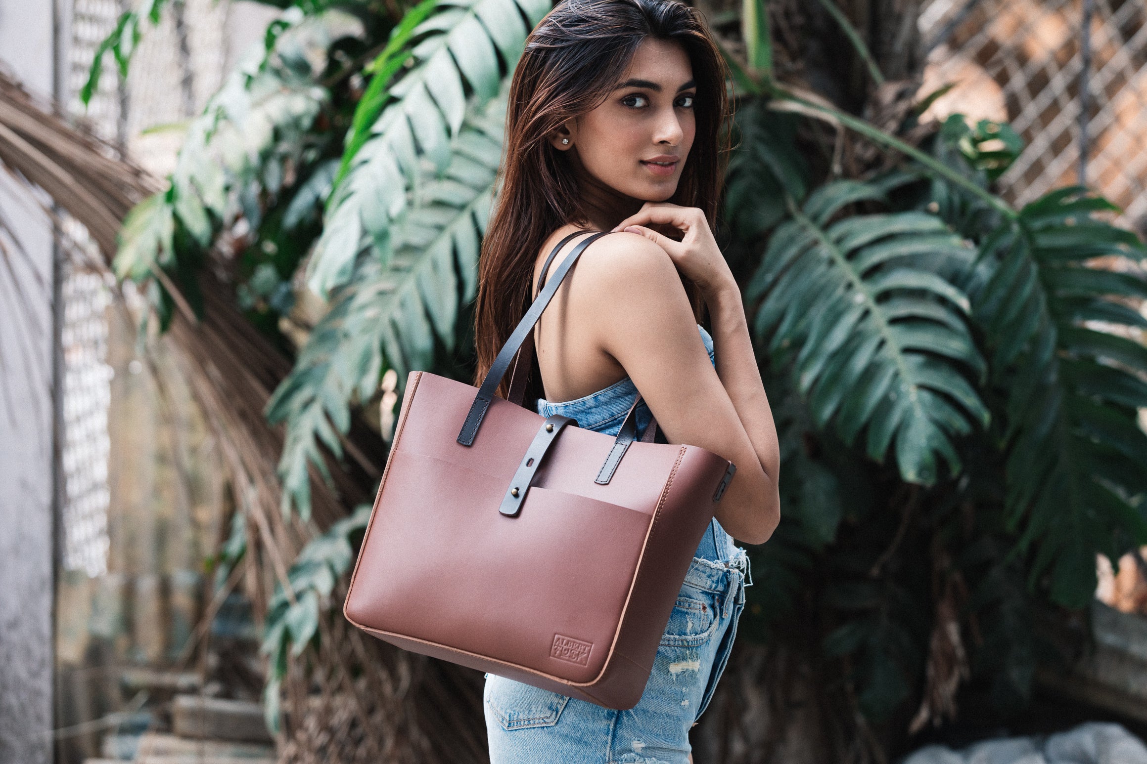 Camuto Luck Tote Vince Camuto Red Desert Tote VINCE CAMUTO