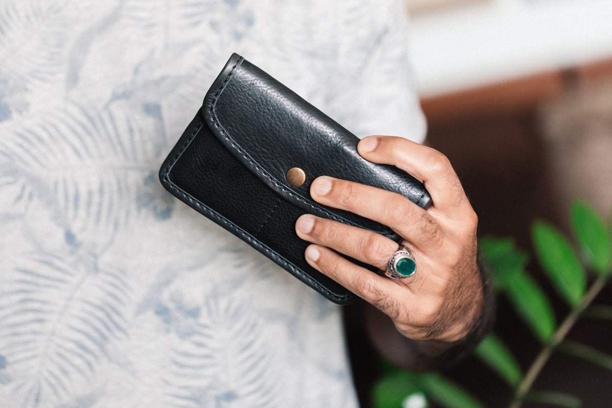 The Passport Wallet - Albert Tusk