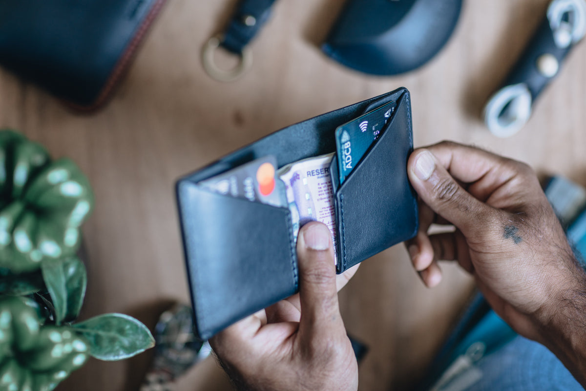 The Bare Bifold | Leather Wallet | Albert Tusk Leather Goods Online