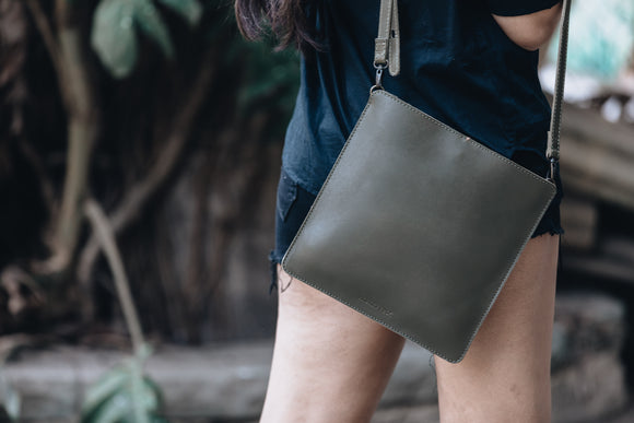The Flat Sling | The Flat Sling | Albert Tusk Leather Goods Online