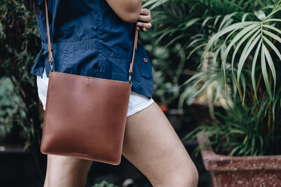 The Flat Sling | The Flat Sling | Albert Tusk Leather Goods Online