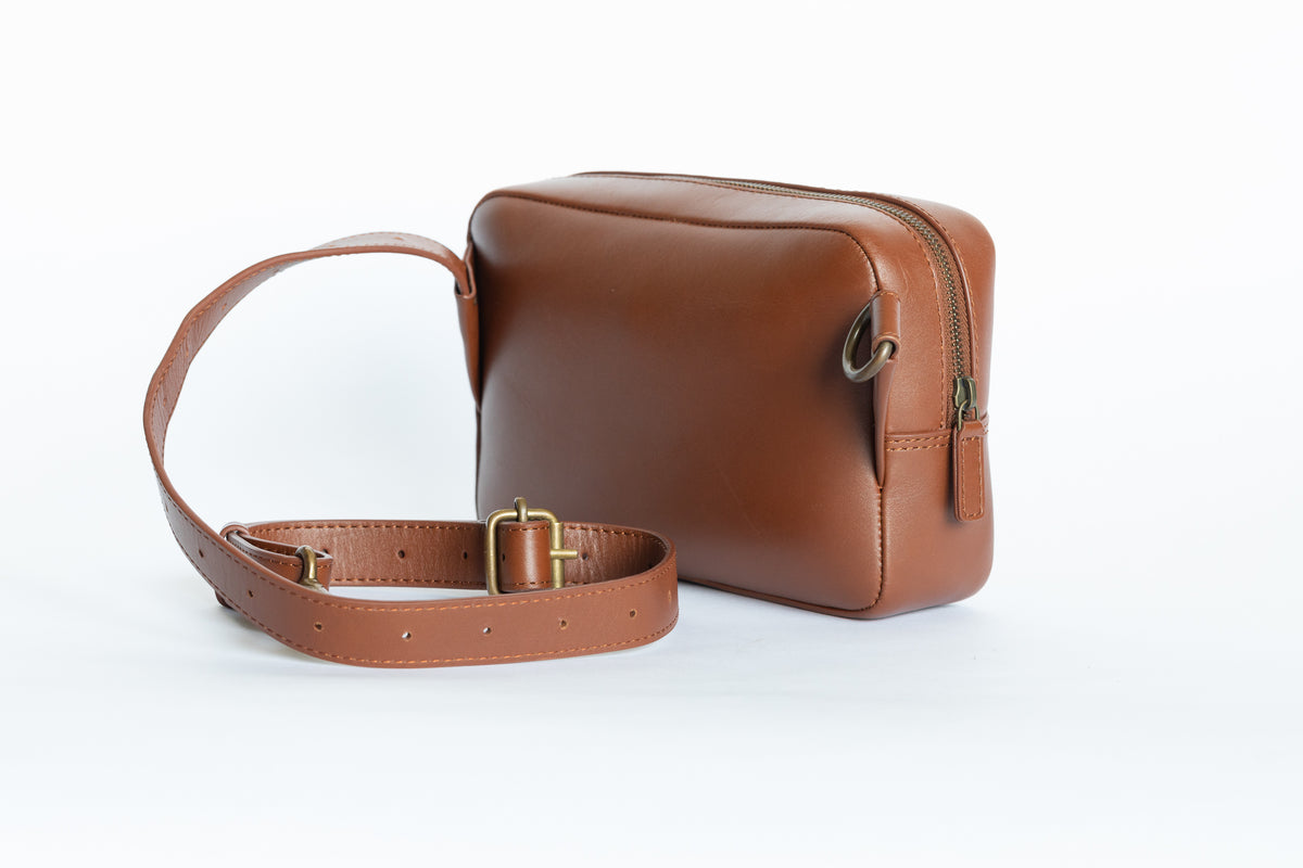 The Founders Crossbody | The Founders Crossbody | Albert Tusk Leather Goods Online