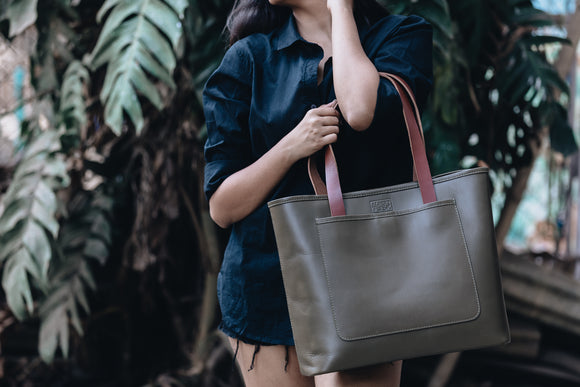The Founders Tote |  | Albert Tusk Leather Goods Online