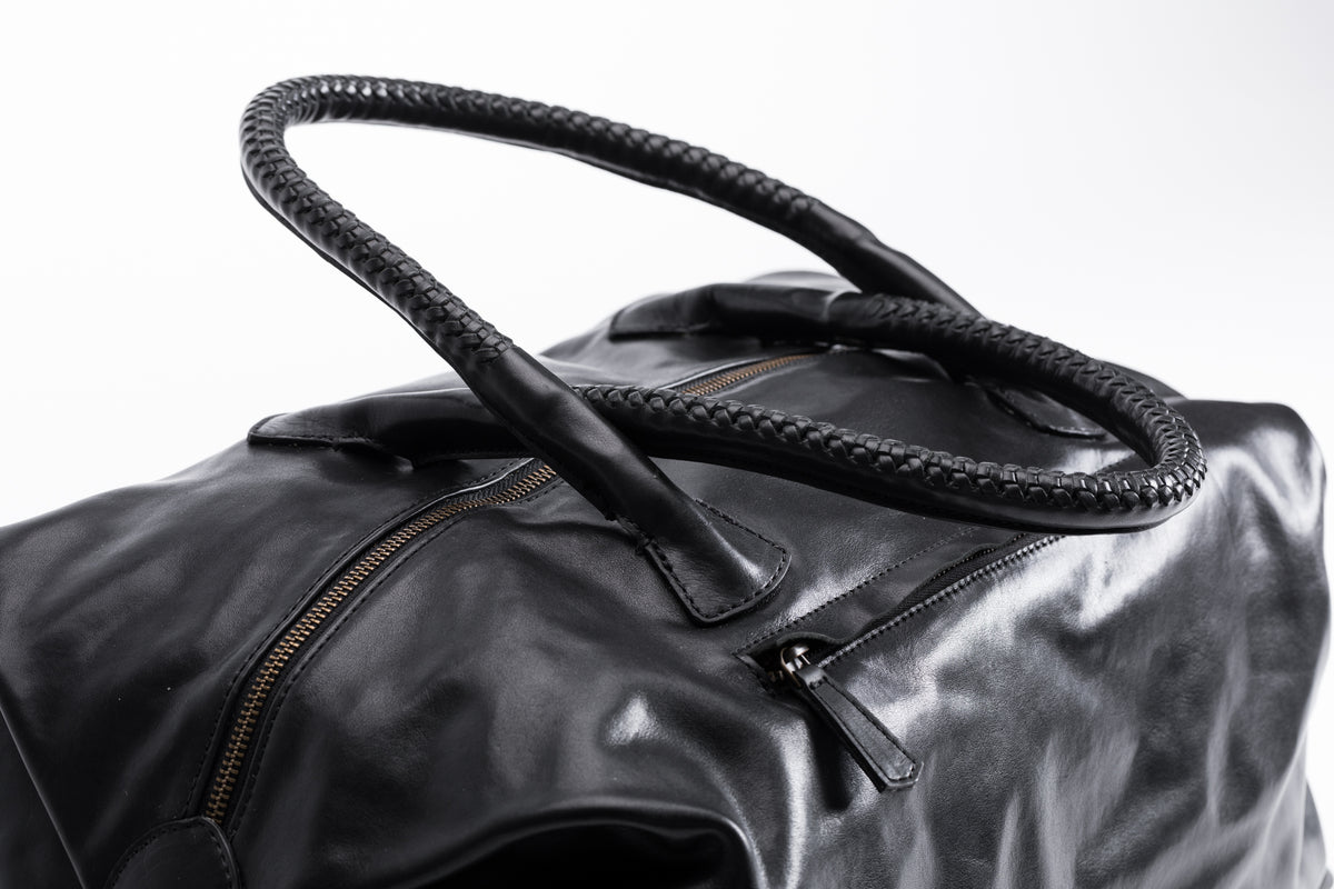 The Signature Duffle | Black Leather Duffle Bag | Albert Tusk Leather Goods Online