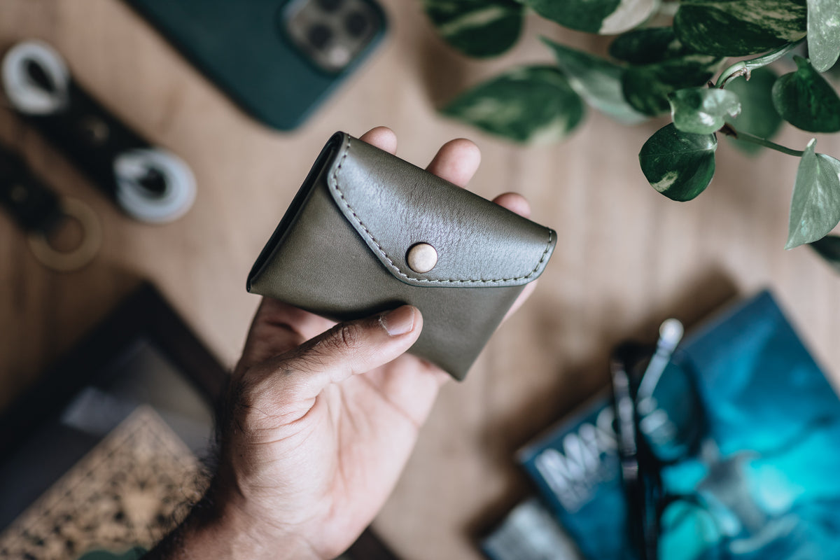 The No-Fuss Wallet | Leather Wallet | Albert Tusk Leather Goods Online