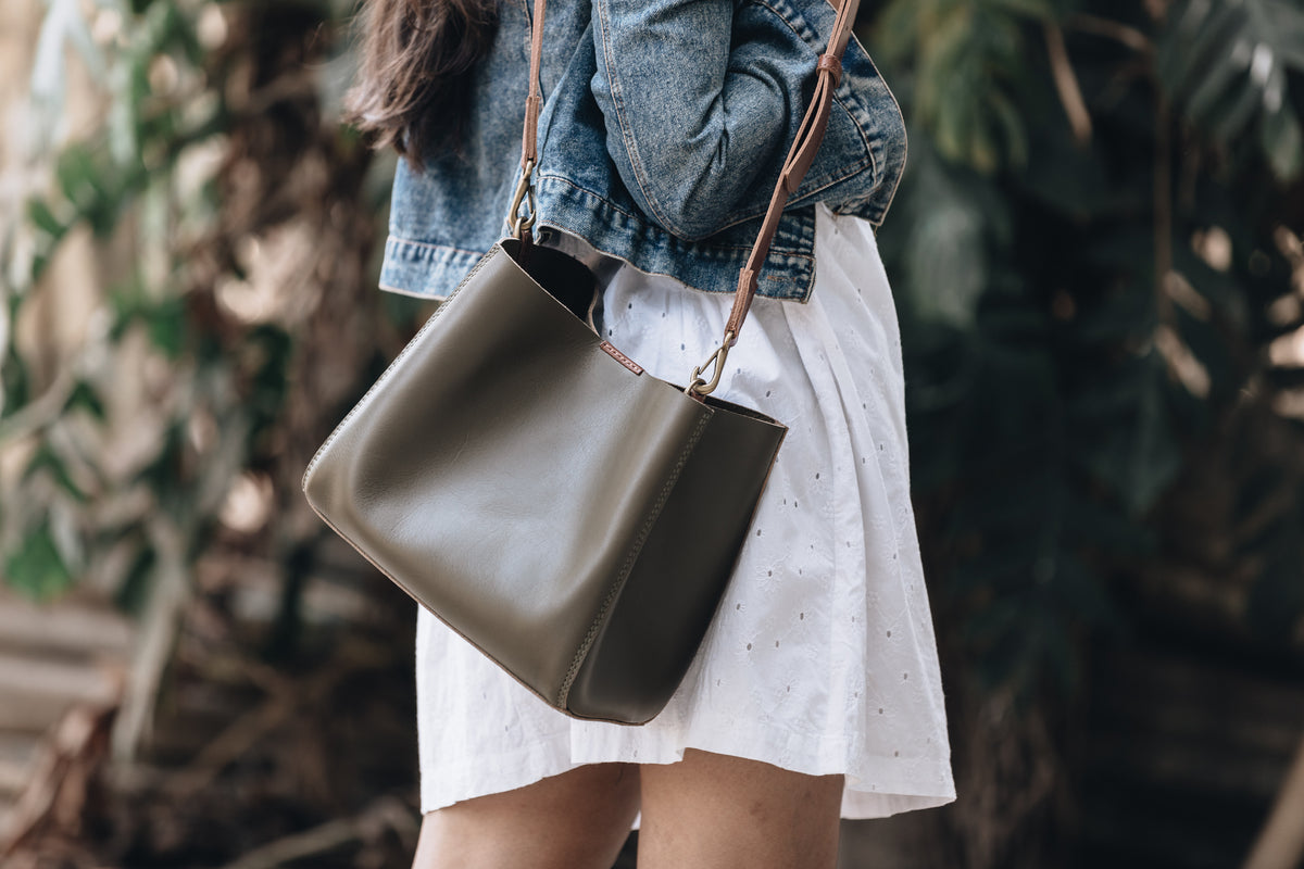 The Open Crossbody | The Open Crossbody | Albert Tusk Leather Goods Online