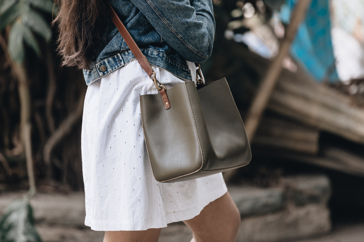 The Open Crossbody | The Open Crossbody | Albert Tusk Leather Goods Online