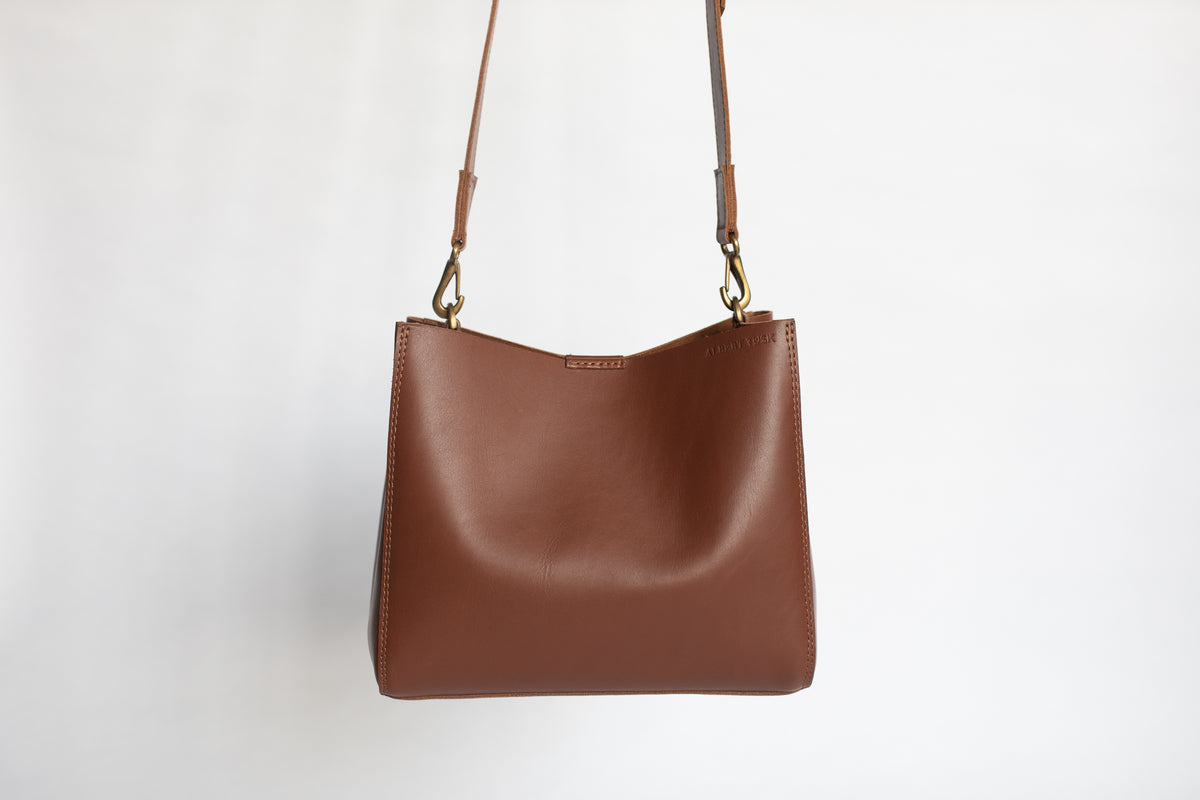 The Open Crossbody | The Open Crossbody | Albert Tusk Leather Goods Online