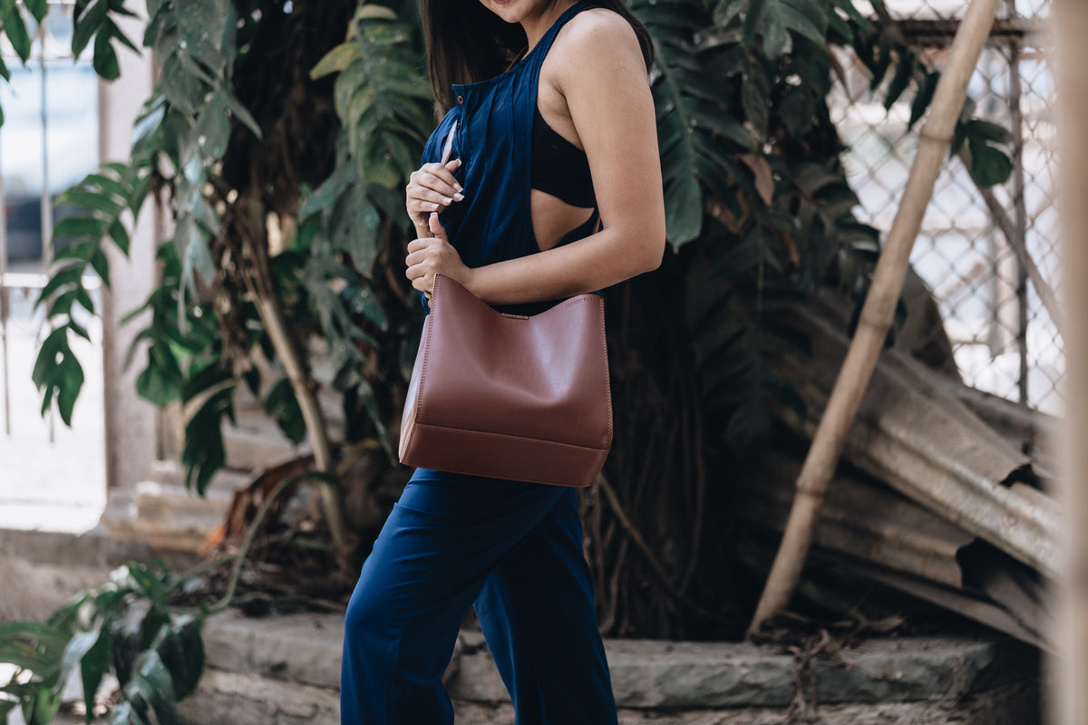 The Open Crossbody | The Open Crossbody | Albert Tusk Leather Goods Online