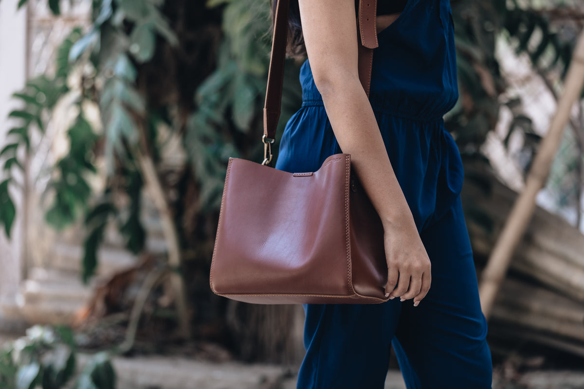 The Open Crossbody | The Open Crossbody | Albert Tusk Leather Goods Online