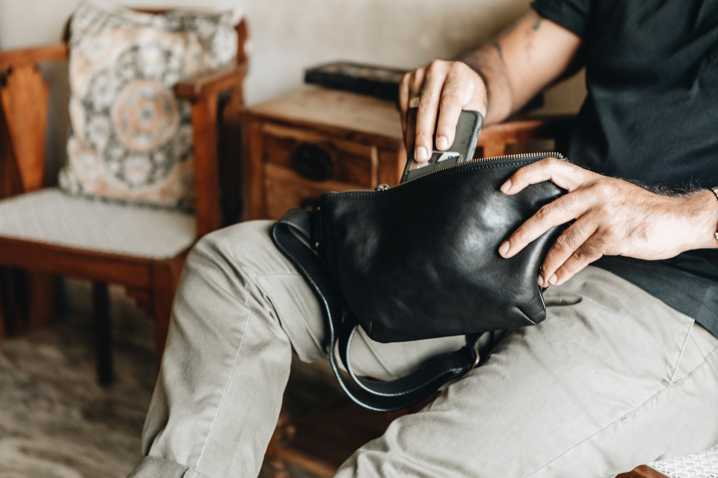 The Waist Bag | Black Waist Pouch / Pack / Bag | Albert Tusk Leather Goods Online