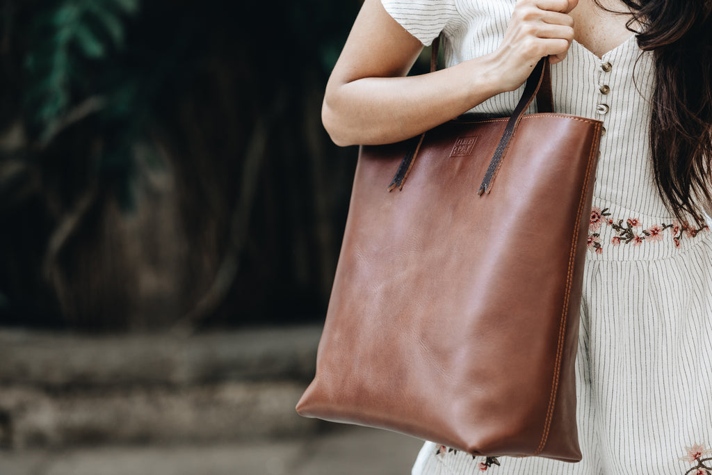Classic leather zipper tote hot sale