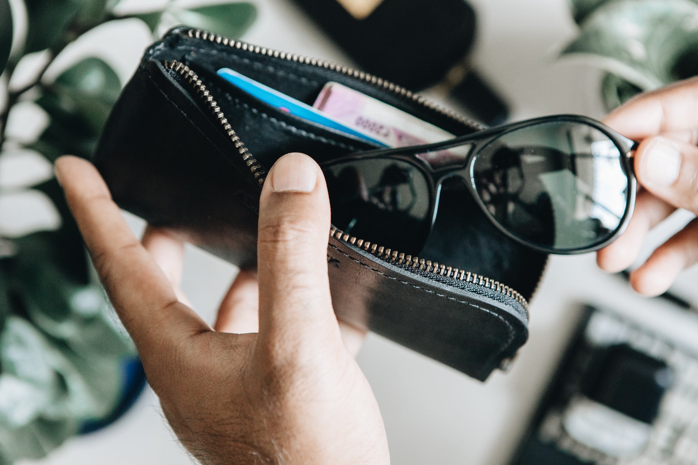 The Daily Pouch | Black Leather Pouch | Albert Tusk Leather Goods Online