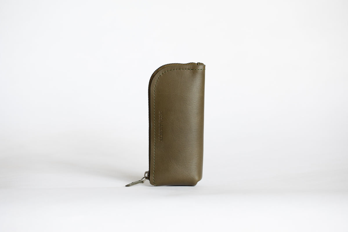 The Daily Pouch | Olive Leather Pouch | Albert Tusk Leather Goods Online