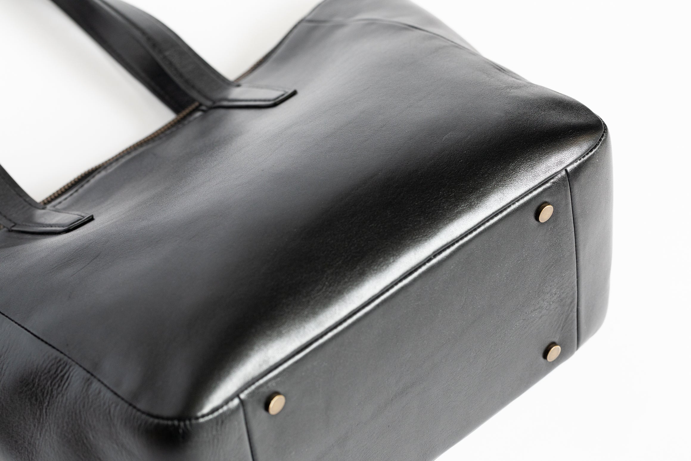 The Daily Zip-Tote | Black Leather Tote Bag | Albert Tusk Leather Goods Online