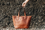 The Daily Zip-Tote | Tan Leather Tote Bag | Albert Tusk Leather Goods Online