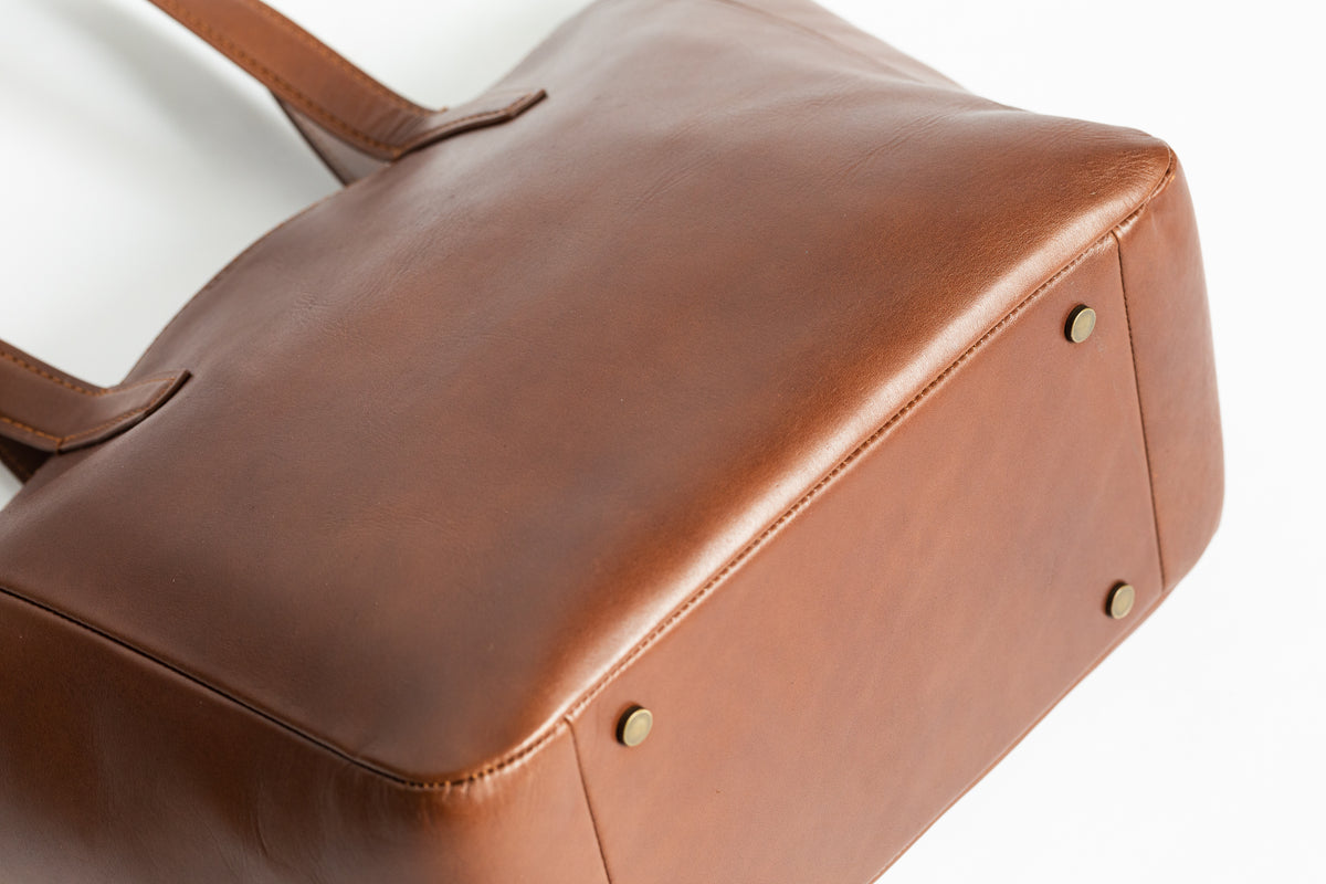 The Daily Zip-Tote | Tan Leather Tote Bag | Albert Tusk Leather Goods Online