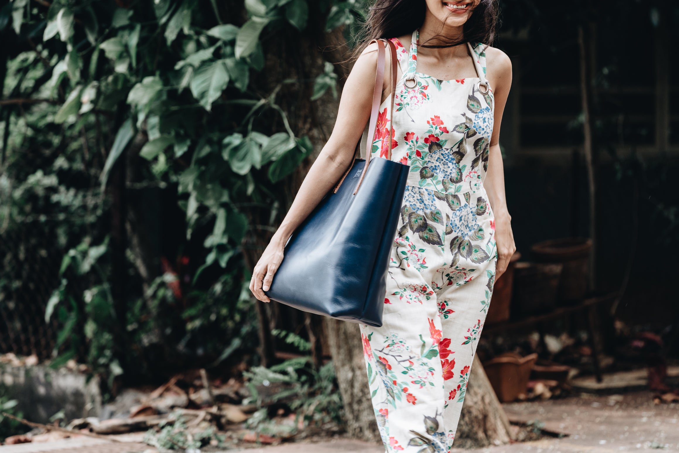 The Large Tote | Blue Leather Tote Bag | Albert Tusk Leather Goods Online