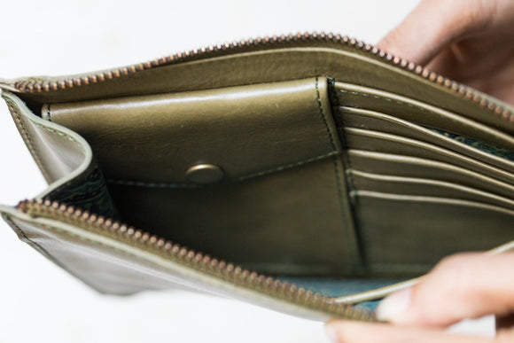 The Medium Clutch | Green Leather Clutch | Albert Tusk Leather Goods Online