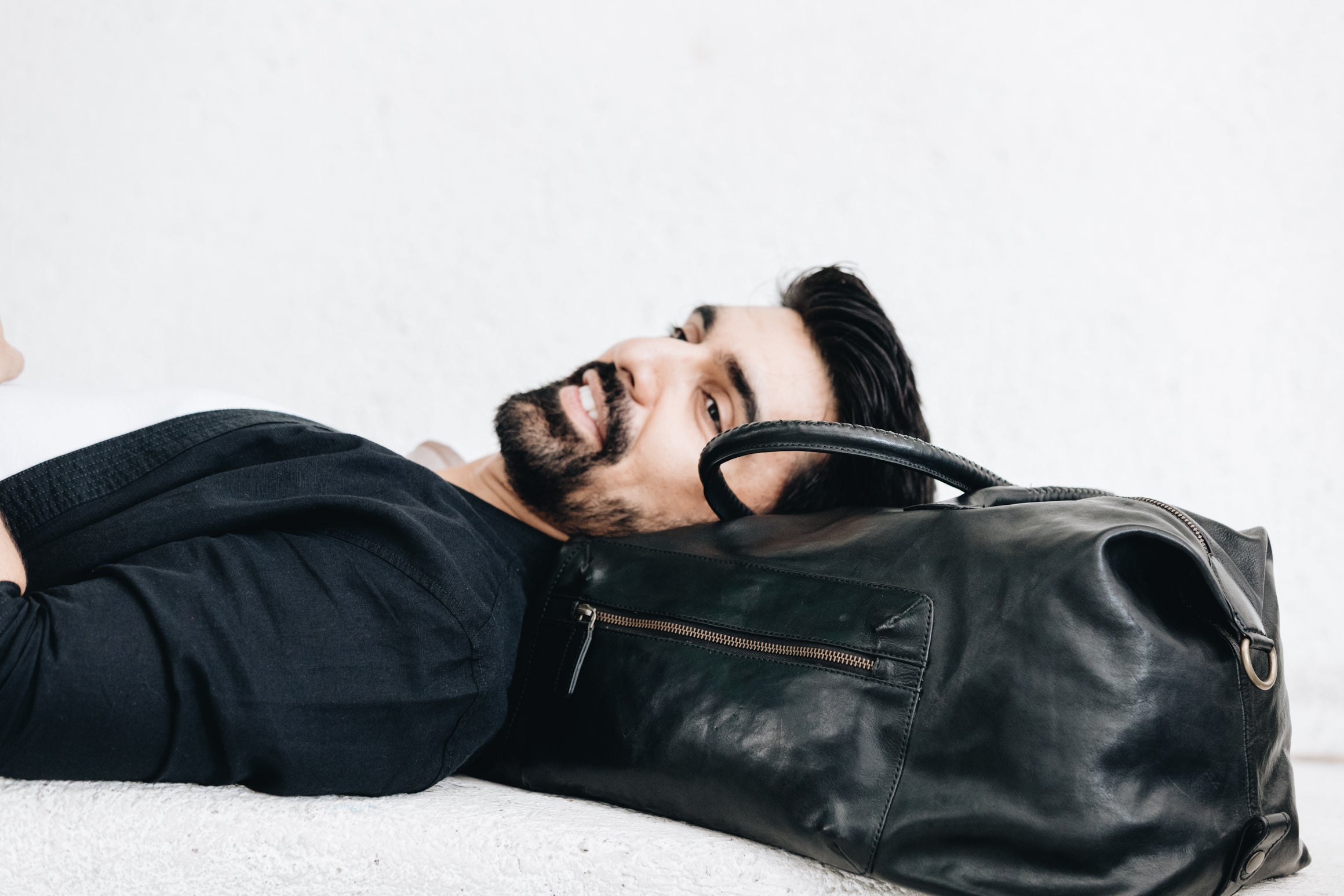 The Signature Duffle | Black Leather Duffle Bag | Albert Tusk Leather Goods Online