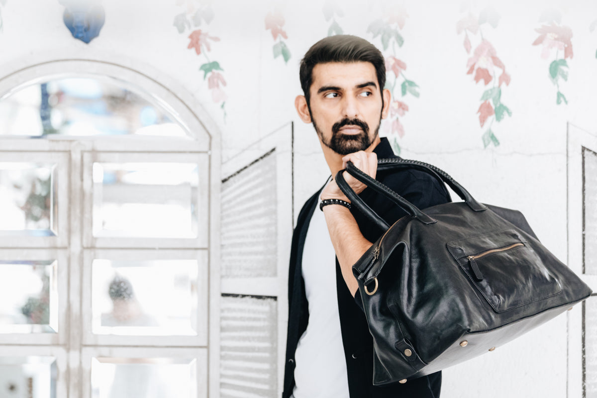 The Signature Duffle | Black Leather Duffle Bag | Albert Tusk Leather Goods Online