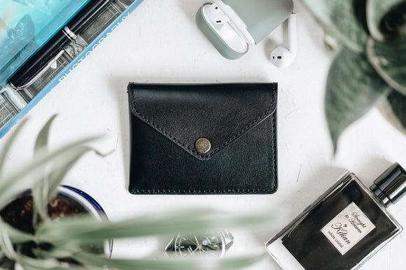 The Signature Wallet | Black Leather Wallet | Albert Tusk Leather Goods Online