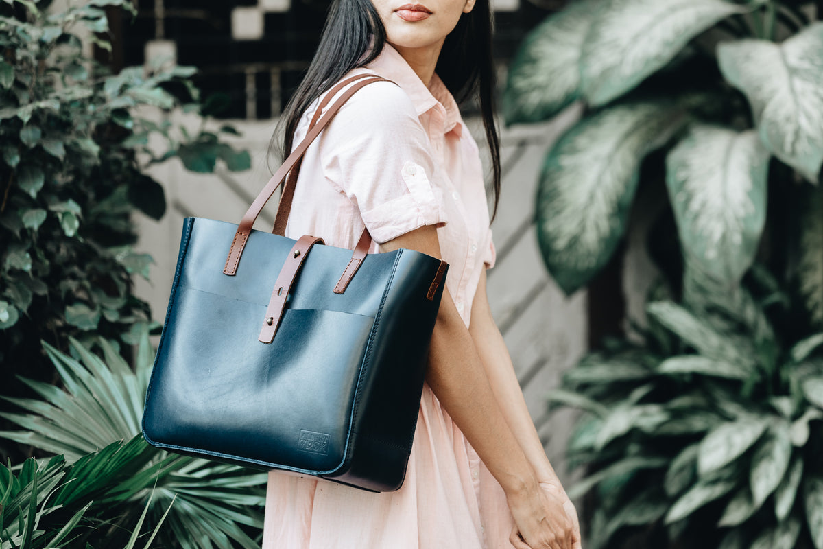 The Transport Tote | Blue Leather Tote Bag | Albert Tusk Leather Goods Online