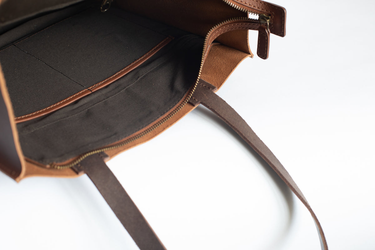 The Twin-Pocket Tote |  | Albert Tusk Leather Goods Online