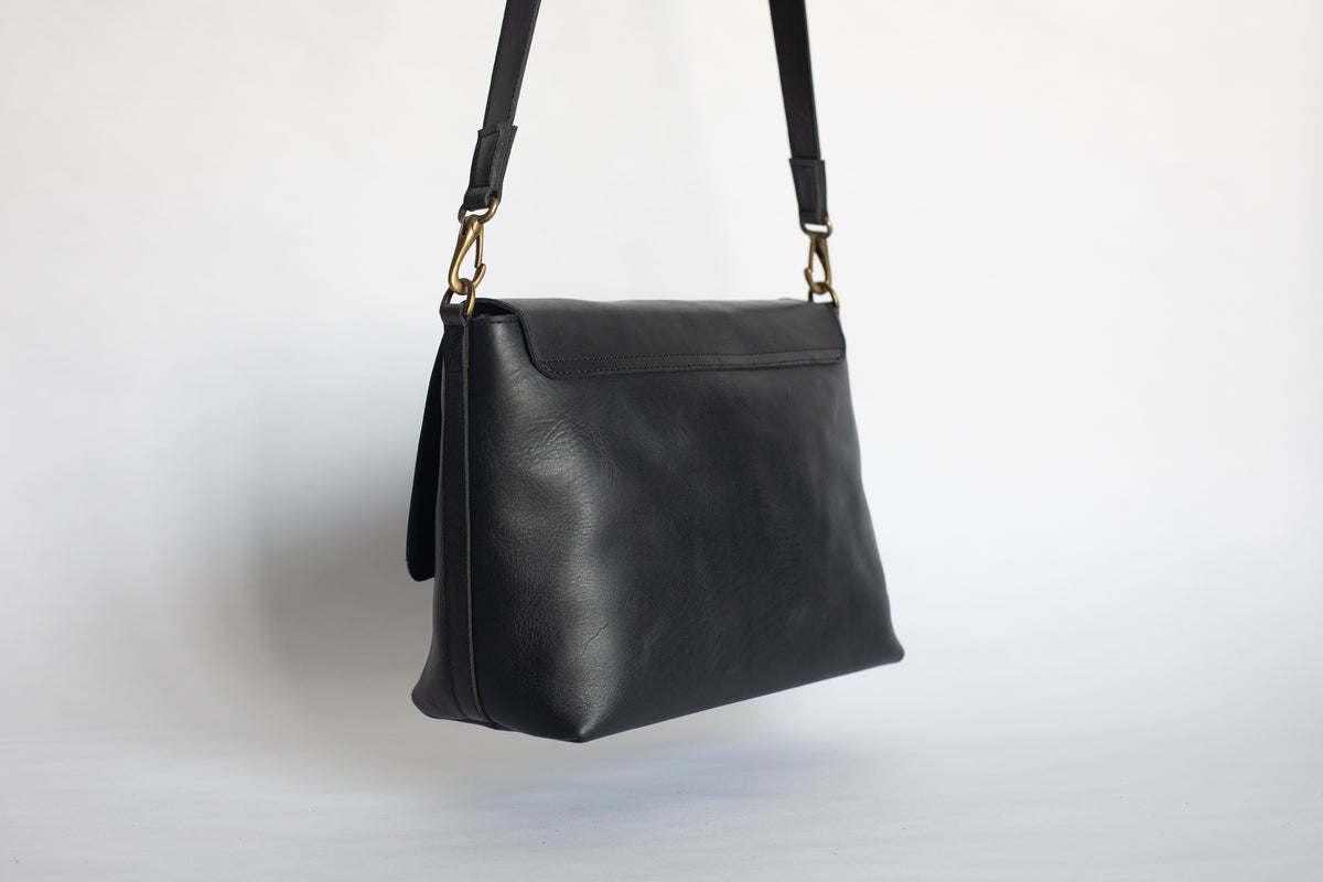 The Wanderers Satchel | Leather Messenger Bag | Albert Tusk Leather Goods Online